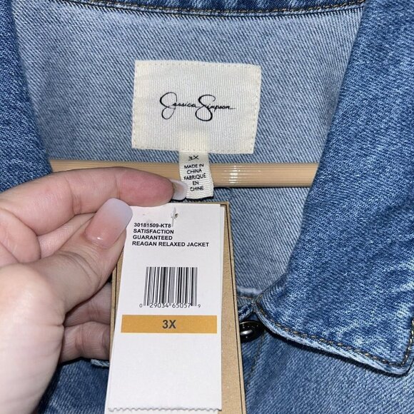 Jessica Simpson Floral Reagan Trucker Relaxed Button Up Blue Jean Jacket Size 3X - Picture 6 of 7